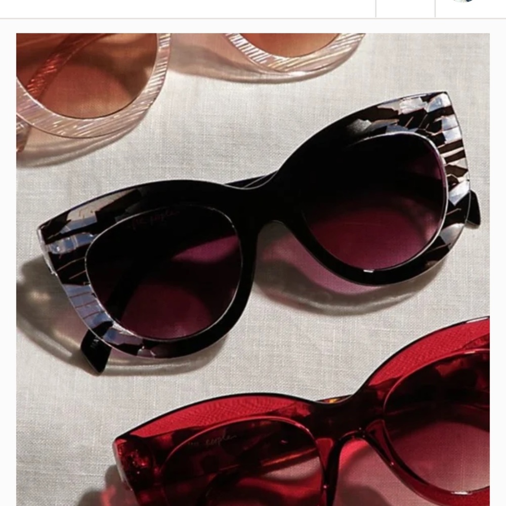 SOLD Free People Sunglasses Shades Midnight Muse Pearl Black Crackle